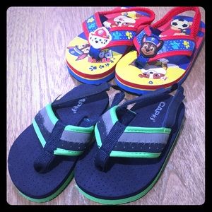 2 Pairs of BOYS FLIP-FLOPS - SIZES 3/4 & 5/6
